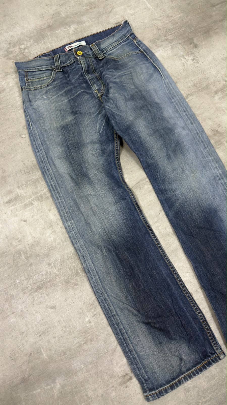 Levi's 506 Standard Washed Jeans (W32)