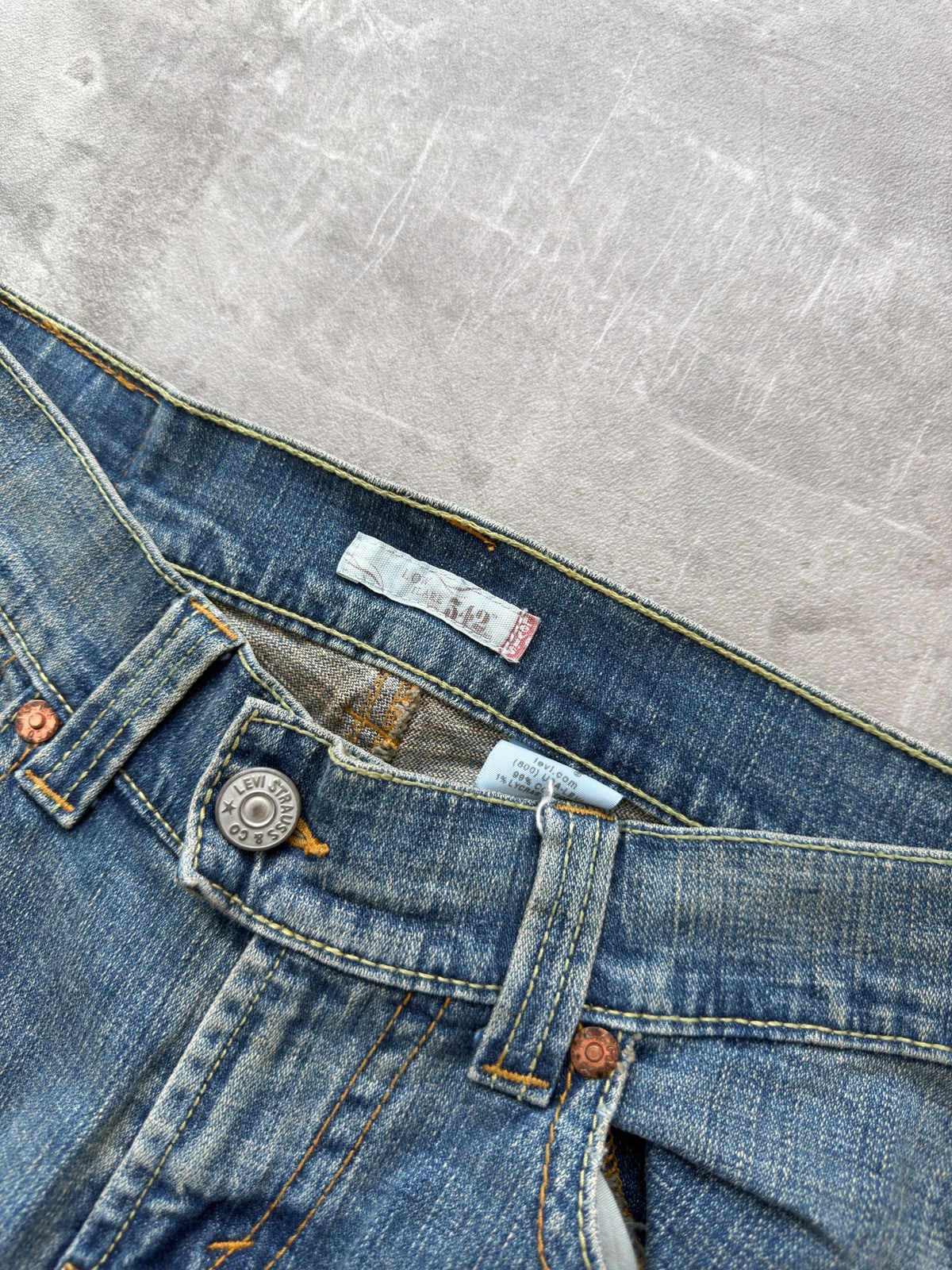 Levi's Bootcut Jeans W30