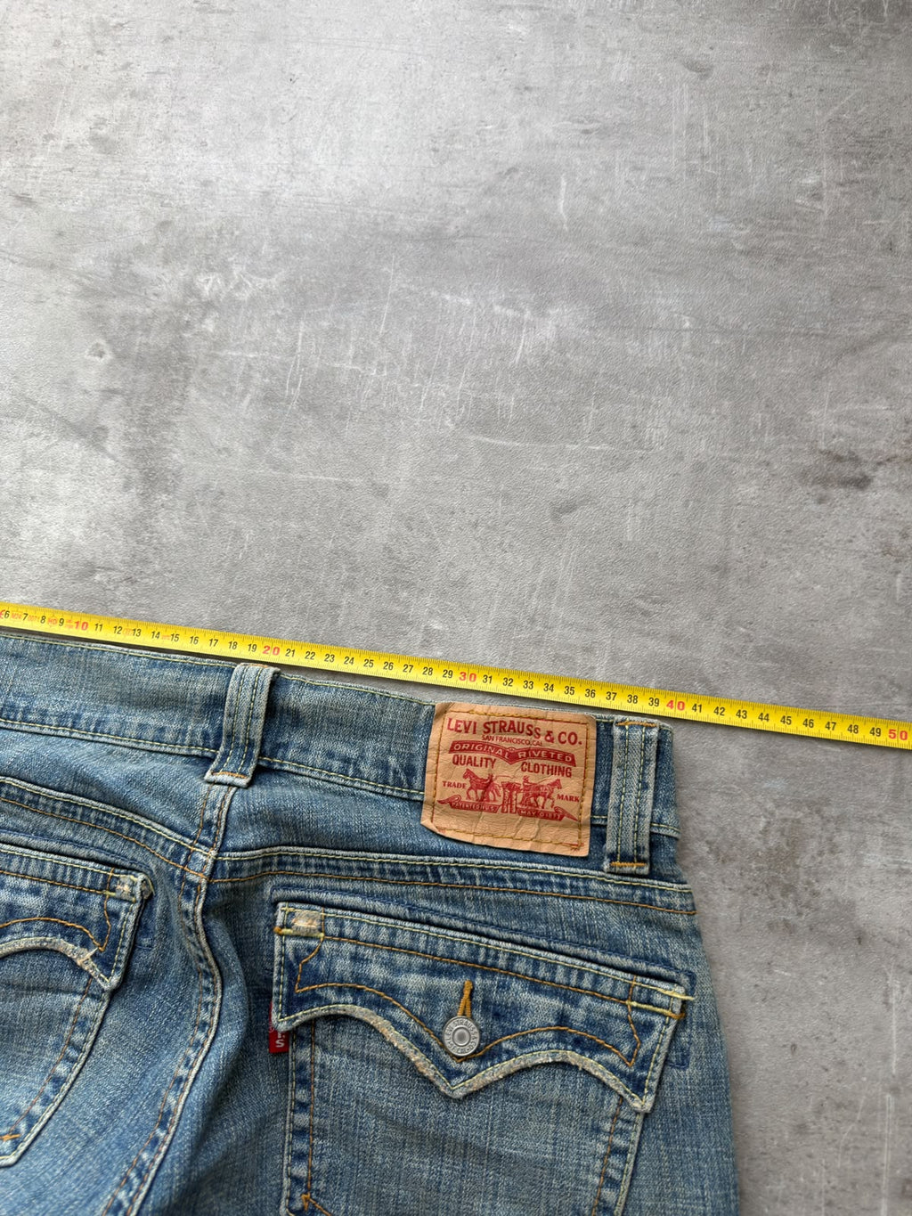 Levi's Bootcut Jeans W30