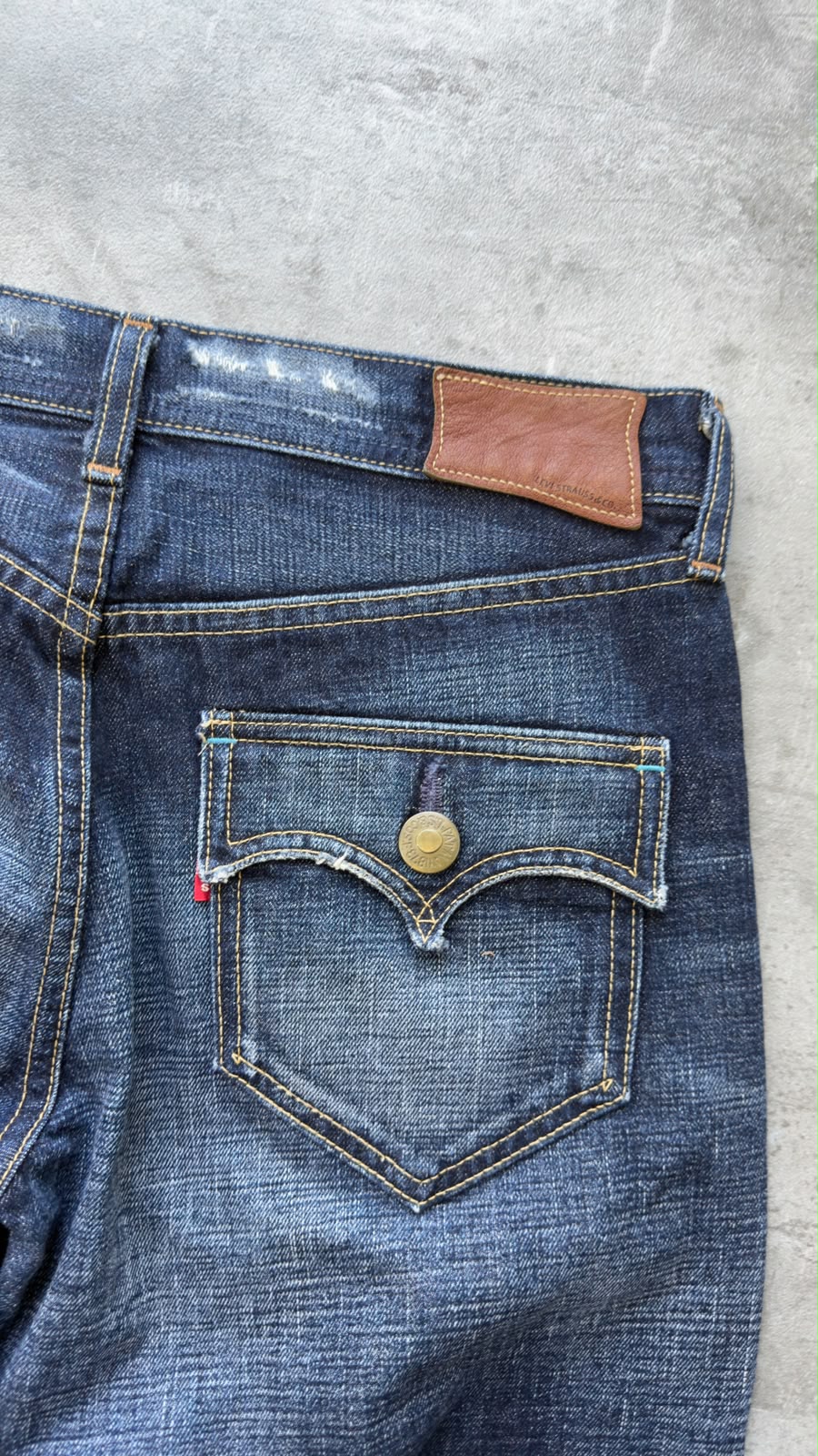 Levi's rare Bootcut Jeans W28