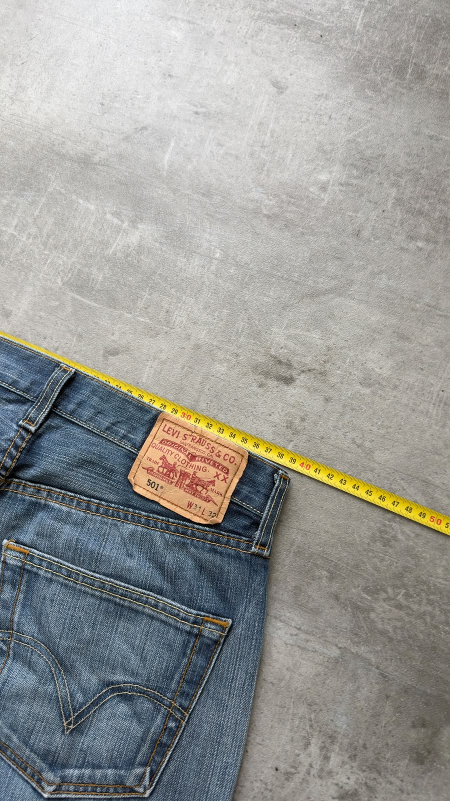 Levi's 501 Bootcut Jeans (W30 L32)