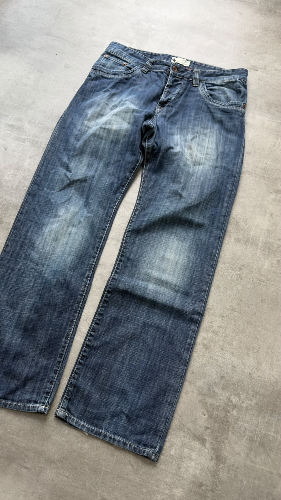 Washed Straight Jeans (M-L)