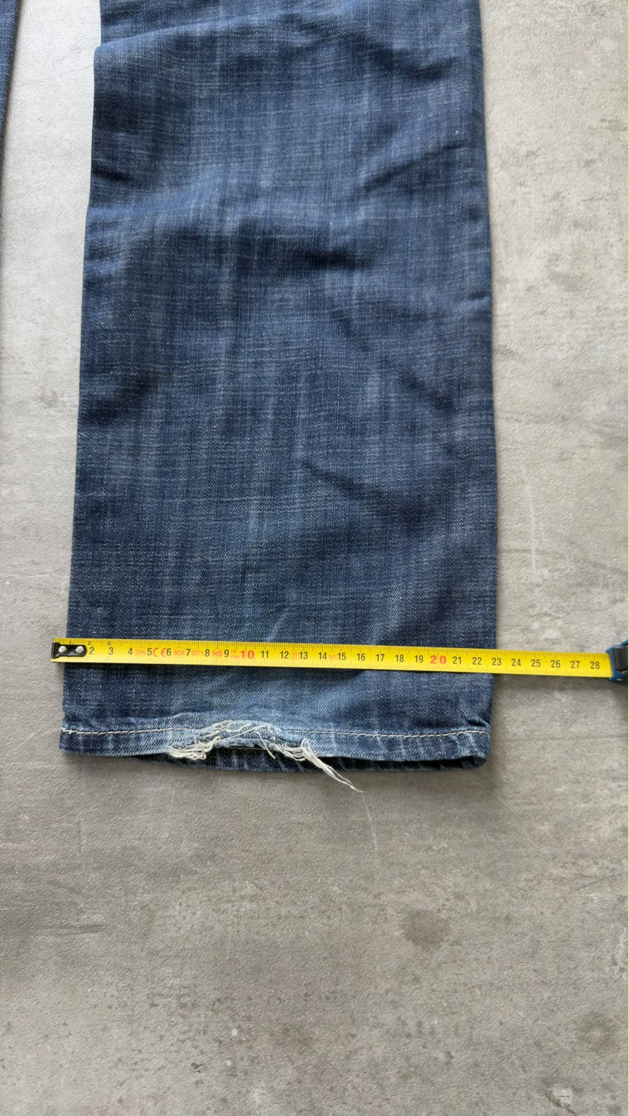 Washed Straight Jeans (M-L)